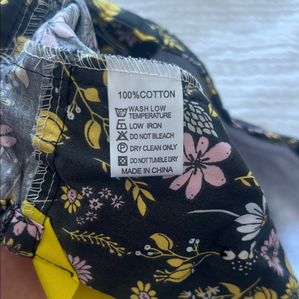 Floral Scrub Cap - Picture 5 of 5
